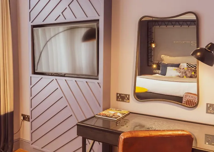 ザ ガーデンズ 3*