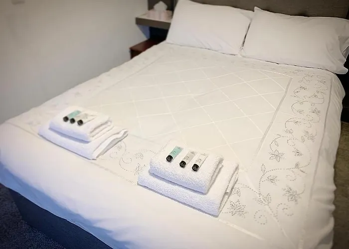 - Free Parking Guest house *