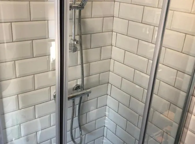 Pensión 3. Stylish Private Double Near Centre