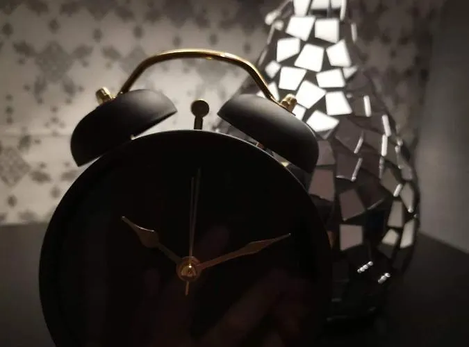 Corner House, Sleeps 8 In 4 Bedrooms, Near Train Station, Great Value! * Mánchester