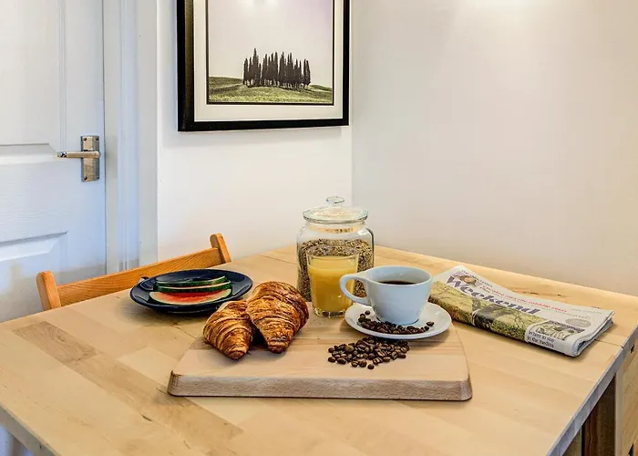 Nyaraló Manchesters Ultimate House - Hot Tub - Sleeps 22!