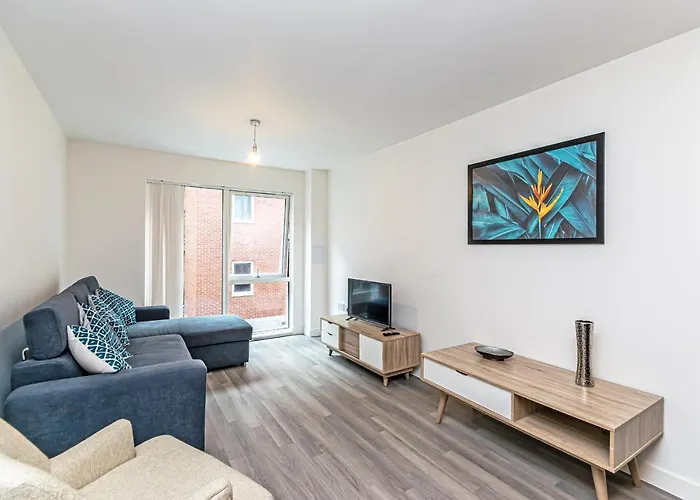 Apartment Halo House By Guestz