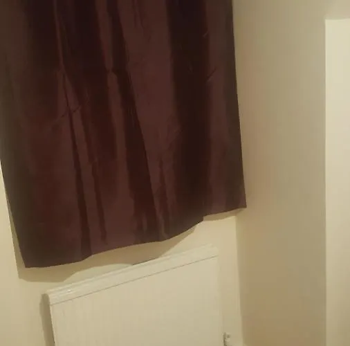 Splendid 4bedrooms Shared Séjour chez l'habitant