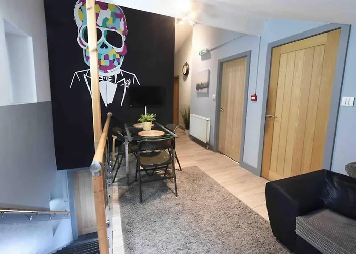 Back Turner Townhouse