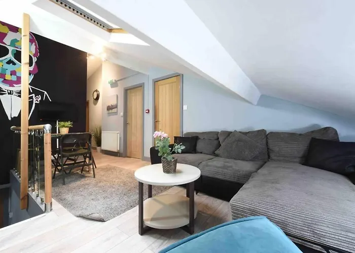 Back Turner Townhouse