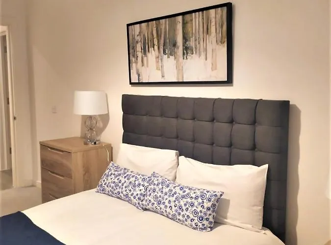 Halo House By Guestz Apartment Manchester