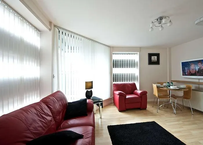 Dreamhouse Centre 아파트 *