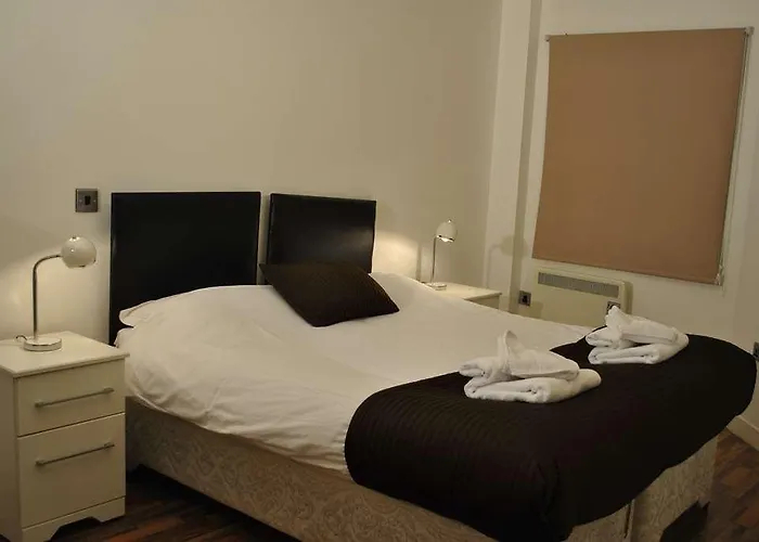 Dreamhouse Manchester West * Salford (Greater Manchester)