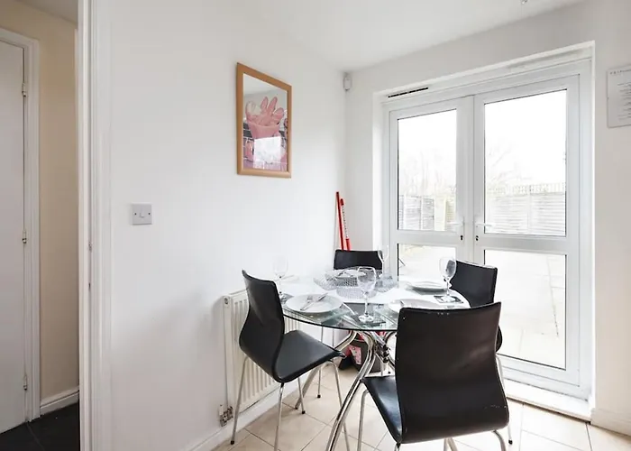 Vendégház My-places Abbotsfield Court Townhouse 4 4*