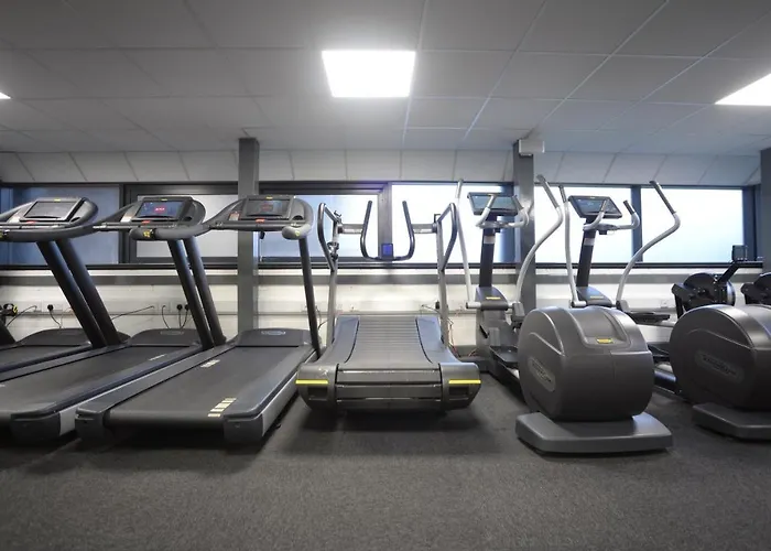 The Waterside And Leisure Club 3* Manchester