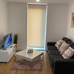1 Bedroom Lovely In Salford Quays Free Street Parking Subject To Availability Apartment