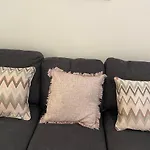 Apartment 1 Bedroom Lovely In Salford Quays Free Street Parking Subject To Availability Manchester