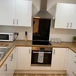1 Bedroom Lovely In Salford Quays Free Street Parking Subject To Availability Apartment Manchester