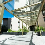 The Assembly Oasis Holding * マンチェスター
