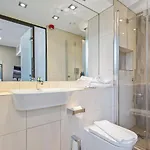 Roomzzz Victoria Manchester