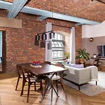 Native Aparthotel 4*