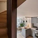 Leven 4*