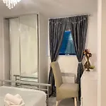 Wharf Premier - Free Private Parking *
