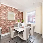 Lejlighed Crystal House 10min To Centre Ideal For Work And Leisure Manchester