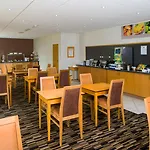 Hotel Express East By Ihg