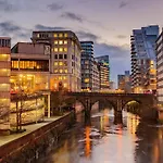 Ibis Centre 96 Portland Street Hotel 3*
