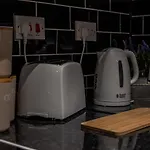 Bv Comfy Spacious 3 Bedroom House At Tatton Street *