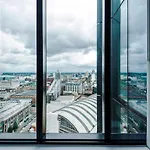 Hilltop Serviced - Deansgate Apartment Manchester