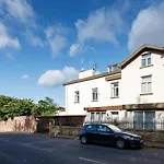 Holiday home Beautiful 'mayfield' With Private Pool!