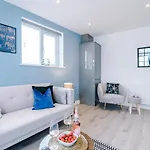 アパート The Ecclesian - Upscale Near Trafford Centre & Eccles Train Station