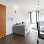 2 Bed Flat Near Deansgate Lejlighed *