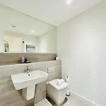 Modern One Bedroom Near Old Trafford Stadium Apartmán Manchester