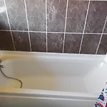 Entire 2 Bedroom House - Dom wakacyjny