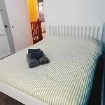Entire 2 Bedroom House - Manchester