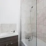 M9 Hébergement de vacances *