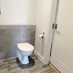 Гостевой дом Modern House Манчестер