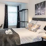 Flat In Greater Apartmán *