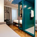 Hotel Yotel Deansgate Manchester