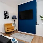Apartment Urban Chic Hideaway