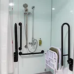 Easyhotel Hotel