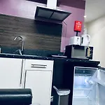 شقة Star