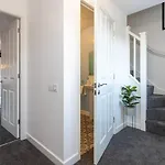 Beautifully Designed 3 Bed House - In Prázdninový dům