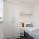 Beautifully Designed 3 Bed House - In Prázdninový dům Manchester
