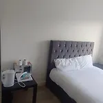 Free Car Park And Walk To Coop, Etihad , Piccadilly,free Snacks Séjour chez l'habitant