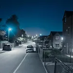 Séjour chez l'habitant Free Car Park And Walk To Coop, Etihad , Piccadilly,free Snacks