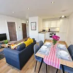 1 Bed Old Trafford Flat Free Parking Manchester