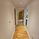 Amazing Flat In The Heart Of Centre! * マンチェスター