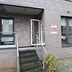 2 Bed Manchaster With Private Entrance Manchester