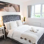 Ferienhaus Cozy Townhouse In The Heart Of Greater