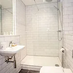 Super 2 Bed Close To Victoria Station Manchester