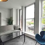 Free Parking - Cosy 2-br Flat Near Salford Royal Apartmán Manchester